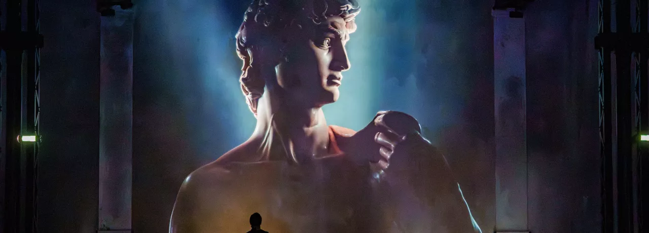 statue michel ange david projection