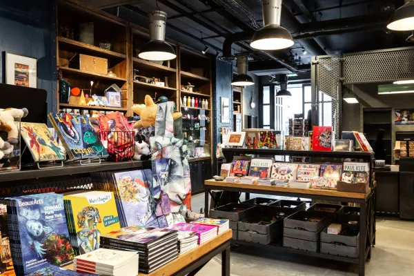 librairie boutique livre présentoirs